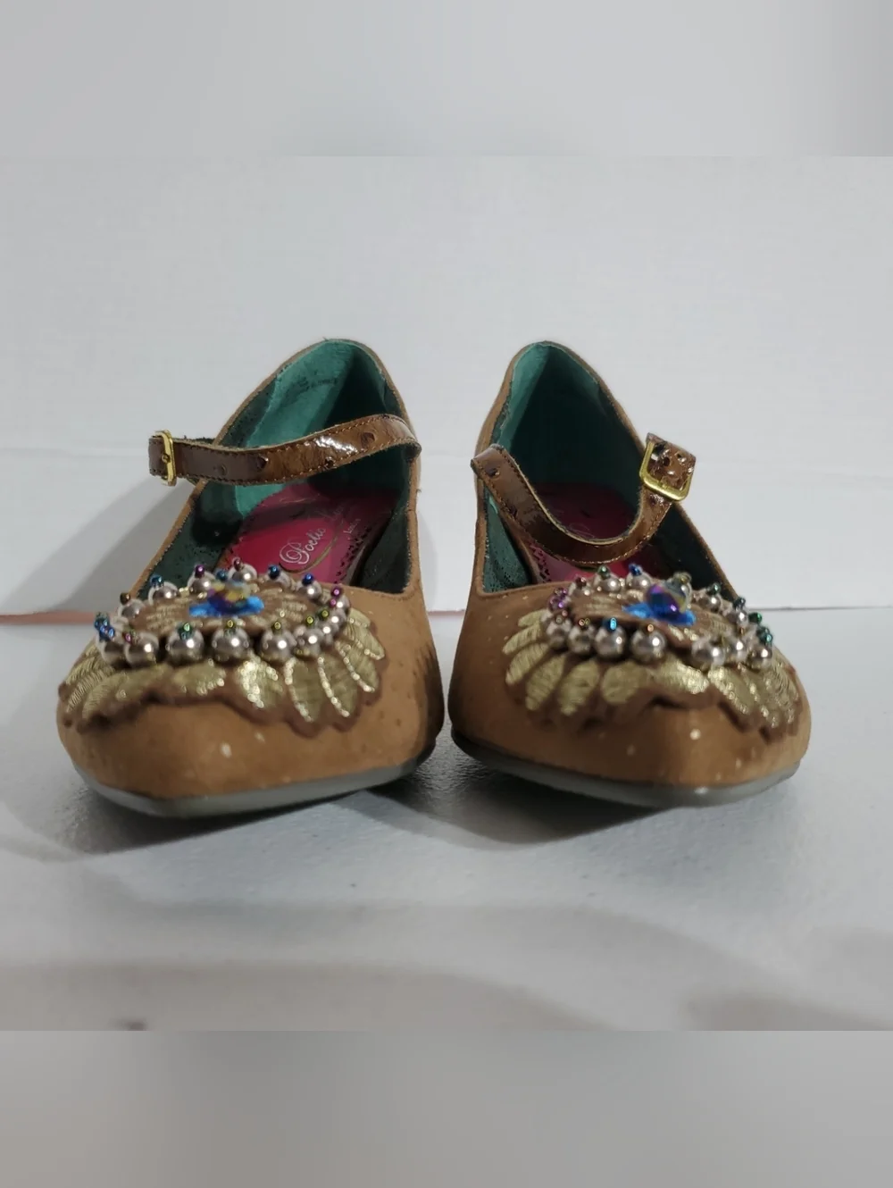 Poetic License Darla's Dream 6.5 Brown Mary Jane Heels Gold Embellishments - Picture 5 of 10